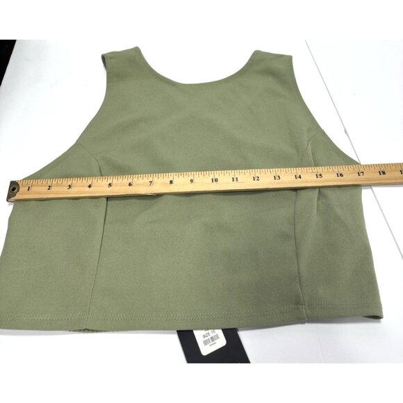 Fashion Nova Womens Plus Size 1X Sage Green Sleeveless Criss Cross Cropped Top - Picture 5 of 7